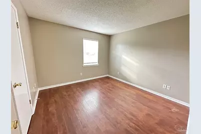 676 S 72nd Ave #B, Pensacola, FL 32506 - Photo 9