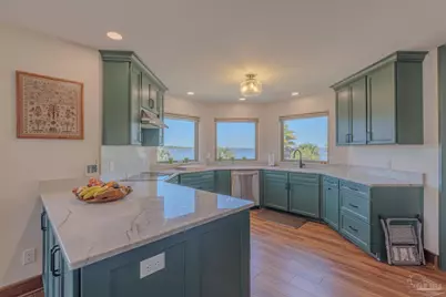 3 W Cypress Pt W, Pensacola, FL 32514 - Photo 5