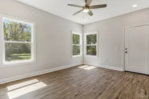 1301 Dr Martin Luther King Jr Dr, Pensacola, FL 32503 - Photo 7