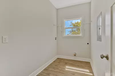 1301 Dr Martin Luther King Jr Dr, Pensacola, FL 32503 - Photo 29