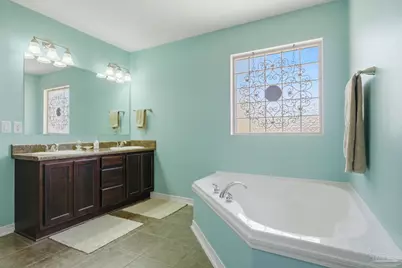 2184 Liberty Loop Rd, Cantonment, FL 32533 - Photo 11