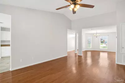 128 Gunwale Rd, Pensacola, FL 32507 - Photo 9