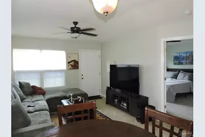 3060 Flintlock Dr, Pensacola, FL 32526 - Photo 5