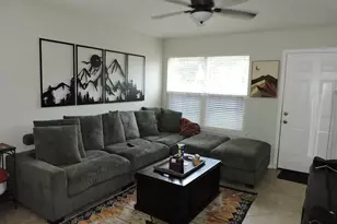 3060 Flintlock Dr, Pensacola, FL 32526 - Photo 3