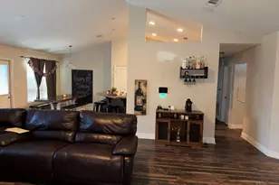 1644 Twin Pines Cir, Cantonment, FL 32533 - Photo 5