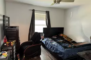 1644 Twin Pines Cir, Cantonment, FL 32533 - Photo 9