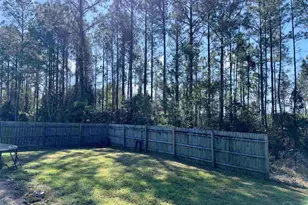 1644 Twin Pines Cir, Cantonment, FL 32533 - Photo 11