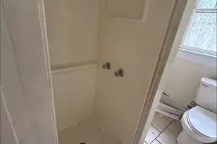 115 N I St, Pensacola, FL 32501 - Photo 9