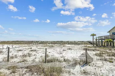 7539 Gulf Blvd, Navarre Beach, FL 32566 - Photo 13