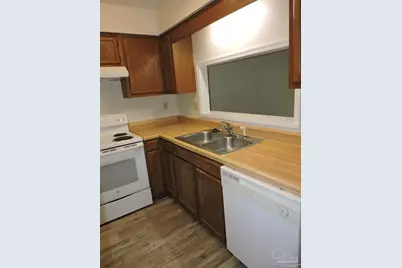 3155 Belle Meade Dr #c, Pensacola, FL 32503 - Photo 3