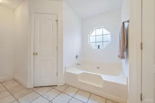 7220 Annandale Dr, Pensacola, FL 32526 - Photo 39