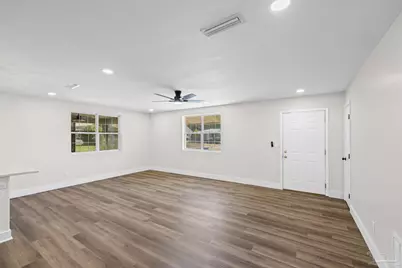 3200 E Avery St, Pensacola, FL 32503 - Photo 11