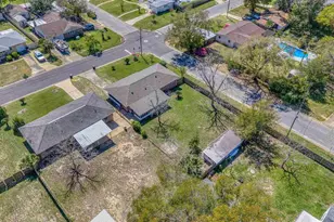 3200 E Avery St, Pensacola, FL 32503 - Photo 39