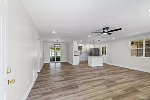 3200 E Avery St, Pensacola, FL 32503 - Photo 9