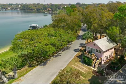 902 Bayou Blvd, Pensacola, FL 32503 - Photo 1
