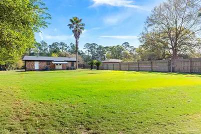 1027 Dog Track Rd, Pensacola, FL 32506 - Photo 31