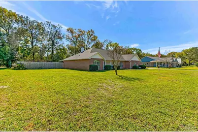 9320 Bell Ridge Dr, Pensacola, FL 32526 - Photo 9