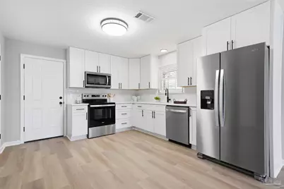 5 Whitehead Dr, Pensacola, FL 32503 - Photo 5