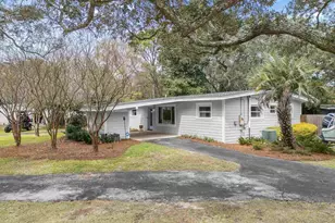 306 Shoreline Dr, Gulf Breeze, FL 32561 - Photo 7