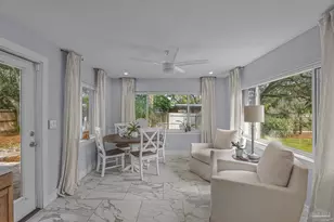 306 Shoreline Dr, Gulf Breeze, FL 32561 - Photo 1