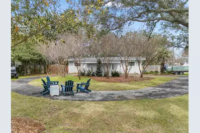 306 Shoreline Dr, Gulf Breeze, FL 32561 - Photo 31