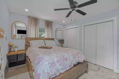 306 Shoreline Dr, Gulf Breeze, FL 32561 - Photo 21