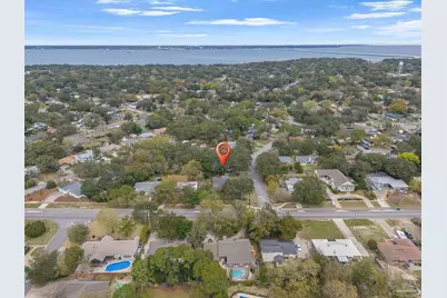 306 Shoreline Dr, Gulf Breeze, FL 32561 - Photo 37