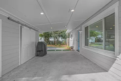 306 Shoreline Dr, Gulf Breeze, FL 32561 - Photo 5