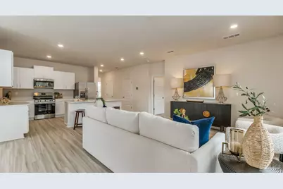 8685 Bluebell St, Milton, FL 32583 - Photo 9