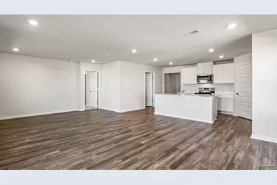 2067 Wiregrass St, Navarre, FL 32566 - Photo 3