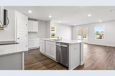 2067 Wiregrass St, Navarre, FL 32566 - Photo 7