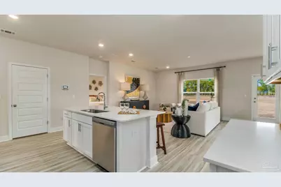 8776 Philippi St, Milton, FL 32583 - Photo 7