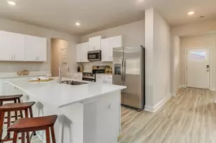 8752 Philippi St, Milton, FL 32583 - Photo 5