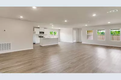 8701 Bluebell St, Milton, FL 32583 - Photo 13