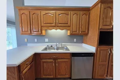 6024 Yellow Rose Dr, Pensacola, FL 32526 - Photo 9