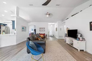 6673 Redfield St, Navarre, FL 32566 - Photo 9