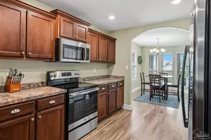 2143 Waltham St, Pensacola, FL 32505 - Photo 15