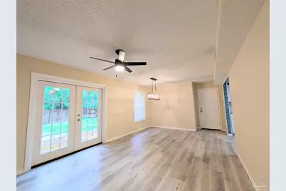 7690 Old Hickory Dr, Pensacola, FL 32507 - Photo 5