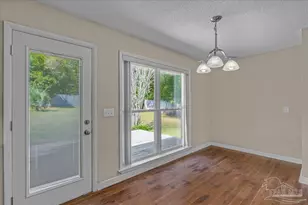 5067 Crestwood Rd, Pensacola, FL 32503 - Photo 11