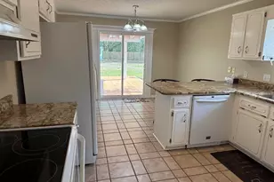 5309 Gillette Way, Milton, FL 32570 - Photo 9