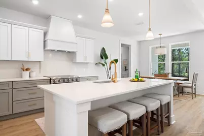 5751 Dunbar Cir, Milton, FL 32583 - Photo 15