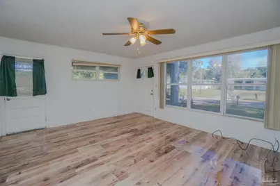 4413 Ellysee Way, Pensacola, FL 32505 - Photo 5