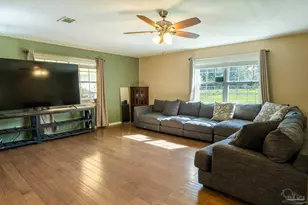 2301 Bob White Ln, Pensacola, FL 32534 - Photo 3