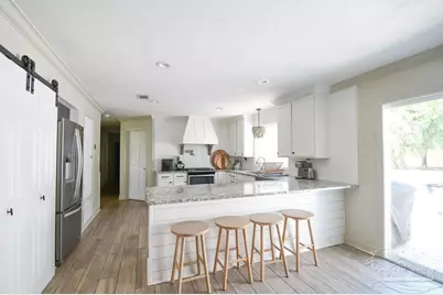 2912 Glenn St, Gulf Breeze, FL 32563 - Photo 3