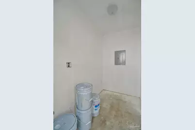 911 Medford Ave, Pensacola, FL 32505 - Photo 15