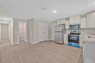 911 Medford Ave, Pensacola, FL 32505 - Photo 9