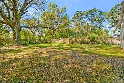 911 Medford Ave, Pensacola, FL 32505 - Photo 47