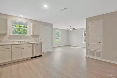 911 Medford Ave, Pensacola, FL 32505 - Photo 13