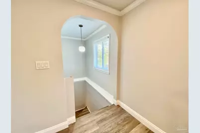 402 Fairpoint Dr, Gulf Breeze, FL 32561 - Photo 15