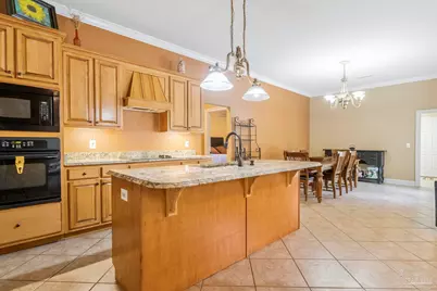 5700 Hunters Oak Trl, Milton, FL 32570 - Photo 13